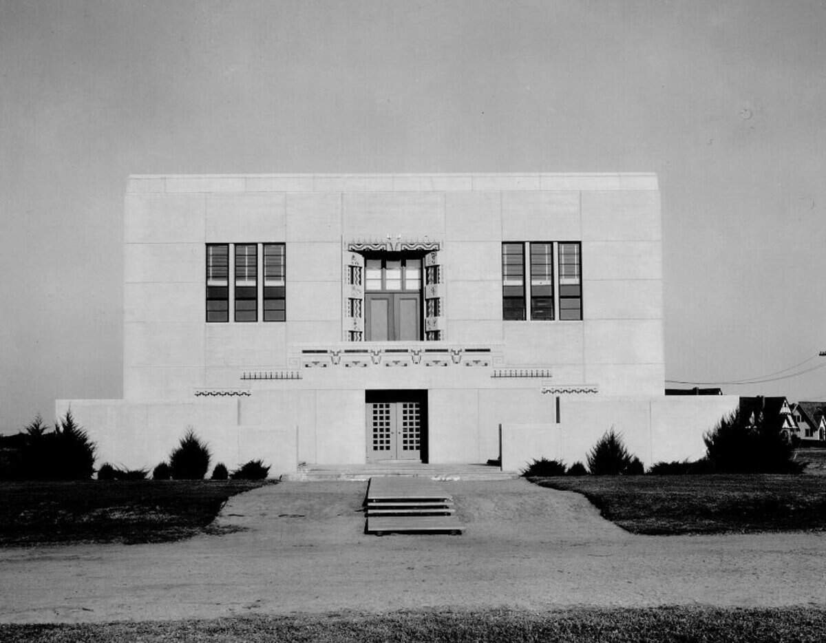 The Wichita Art Museum’s original 1935 Art Deco building was featured in magazines such as Art Digest and Architecture. The current museum was built around it.