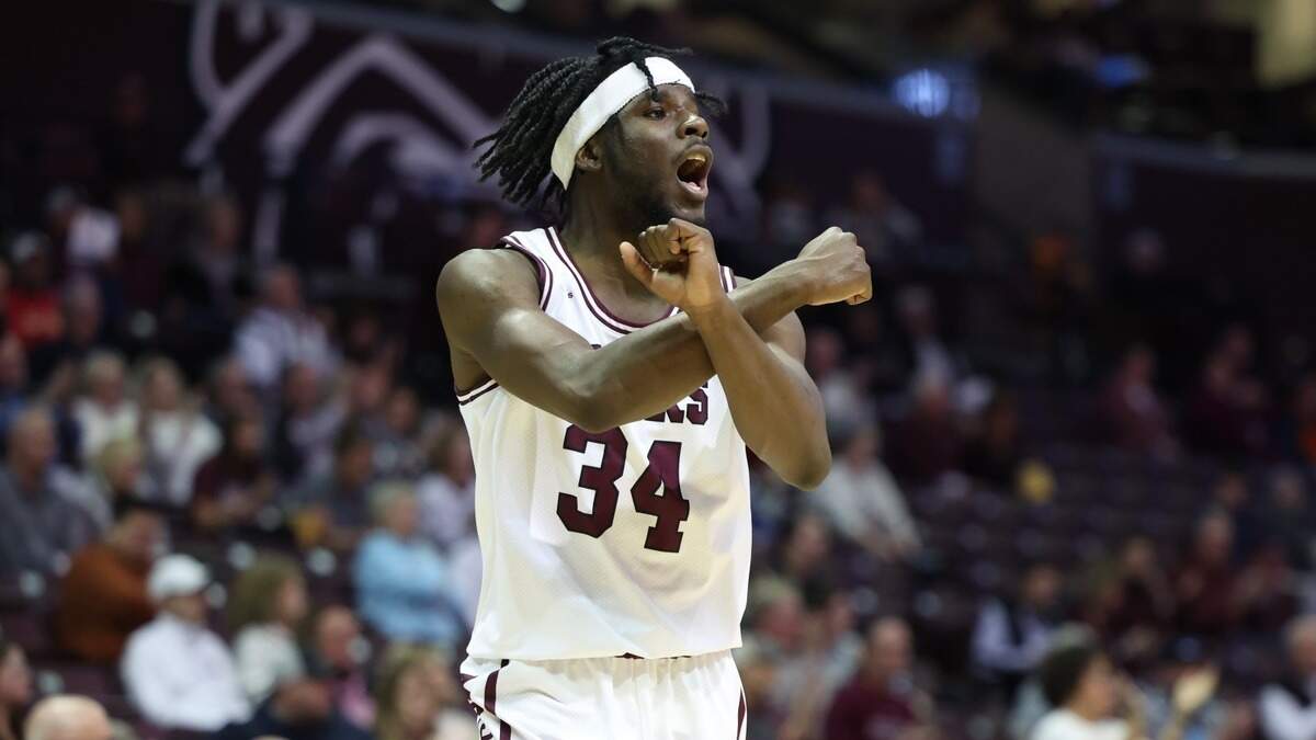 Missouri State graduate transfer Dalen Ridgnal has joined the Wichita State and is headed to Greece with the team.
