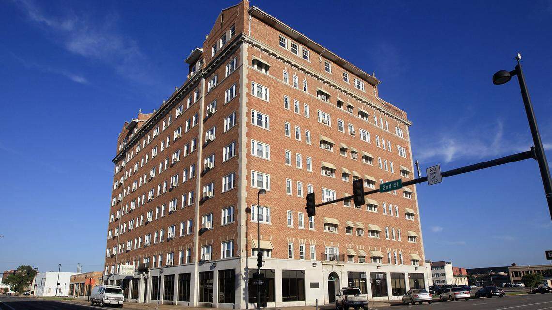 The Shirkmere Apartments as they looked in 2016.