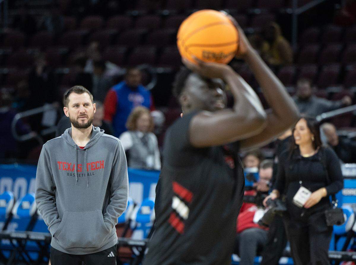 Former Wichita State star and current Texas Tech assistant, Matt Braeuer was recently named the next head coach at Stephen F. Austin University. 