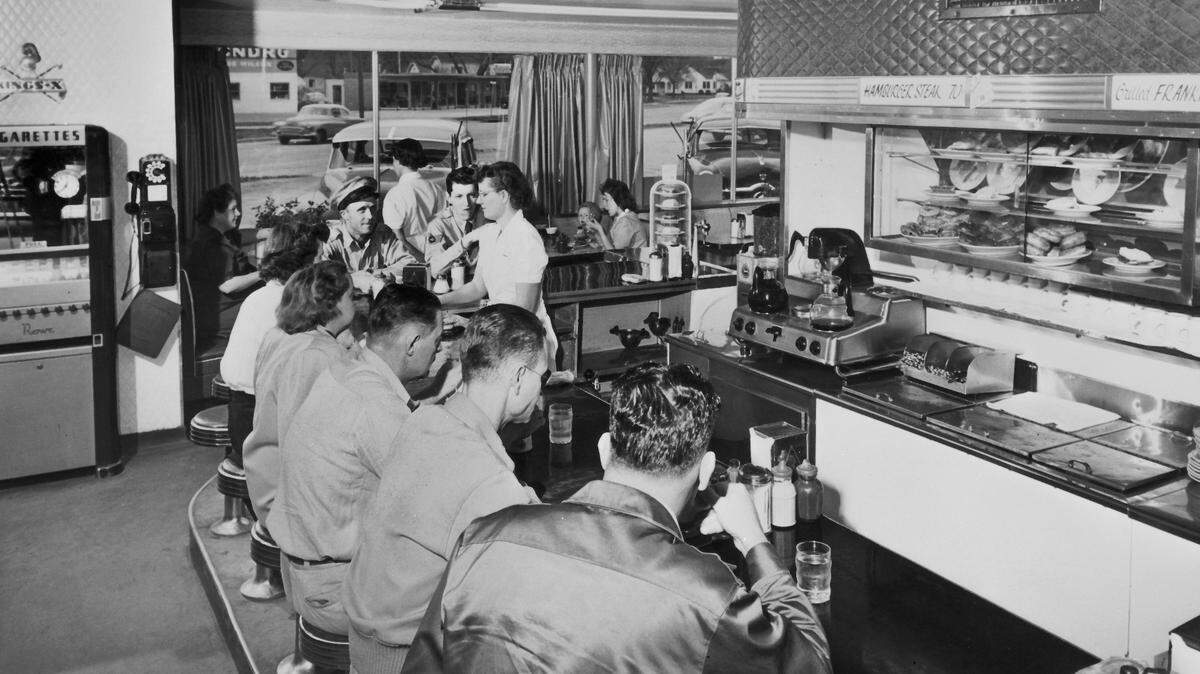 The inside of an early Kings-X diner