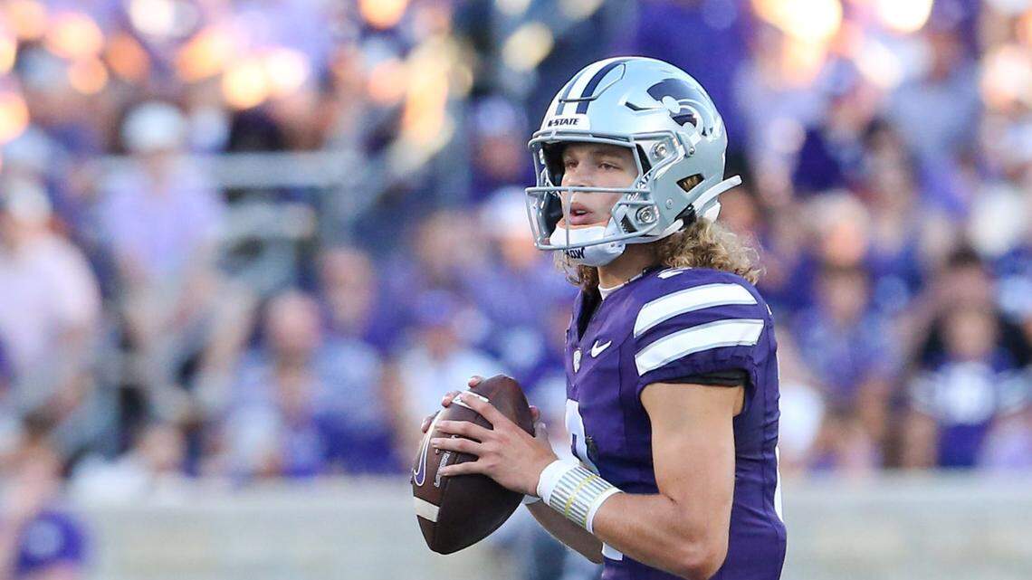 Kansas State Wildcats quarterback Avery Johnson (2) drops back to pass during the second quarter against the Tennessee-Martin Skyhawks at Bill Snyder Family Football Stadium.