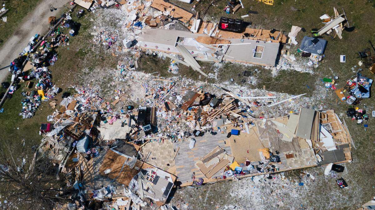 UPDATE: All lanes of U.S. 54 at Andover now open in wake of tornado, KDOT says