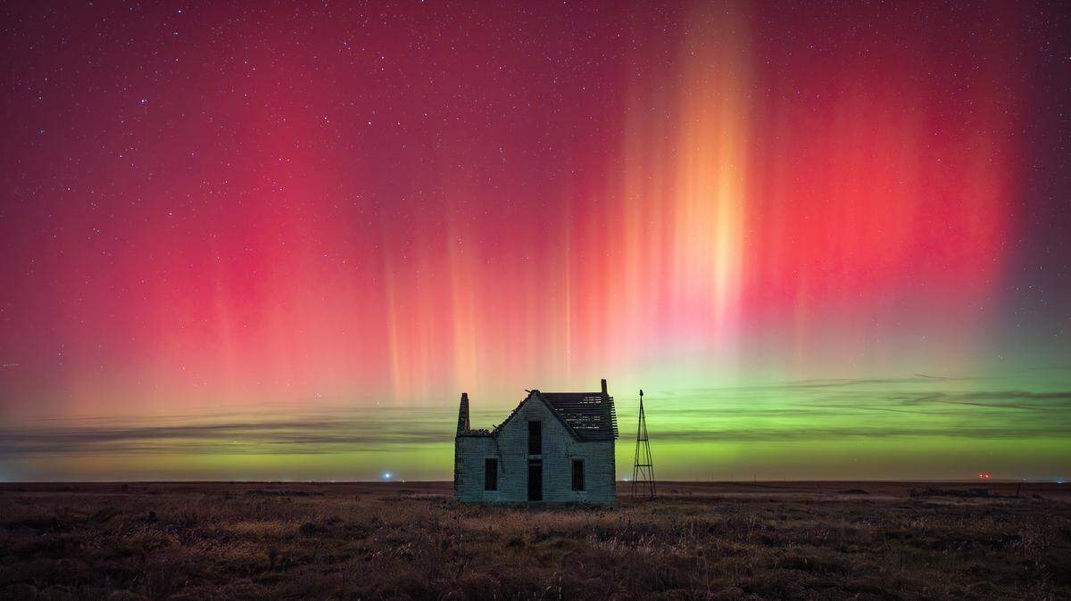 The northern lights as the appeared at around 8:30 p.m on Nov. 11 near the Marion and Chase County line.