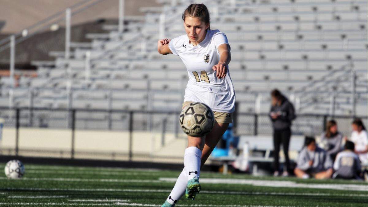 Maize South sophomore Olivia Oenning usually loves to work behind the scenes. But she was front and center of the Mavericks’ 3-1 win over Maize in Tuesday’s Class 5A quarterfinals.