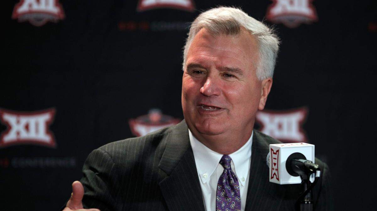Kansas State basketball coach Bruce Weber