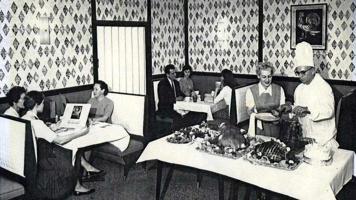 Classic Town & Country has closed. It survived only a fraction of the time as its namesake predecessor, the 63-year-old Town & Country, shown here.