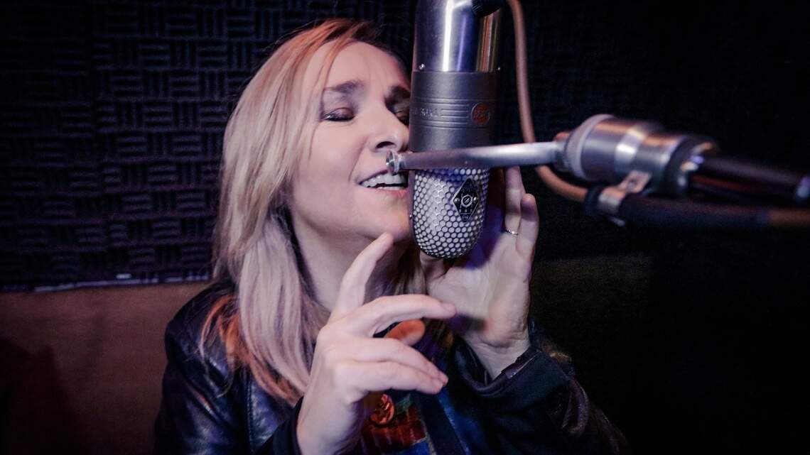 Kansan Melissa Etheridge calls new album ‘a time capsule of a time capsule’