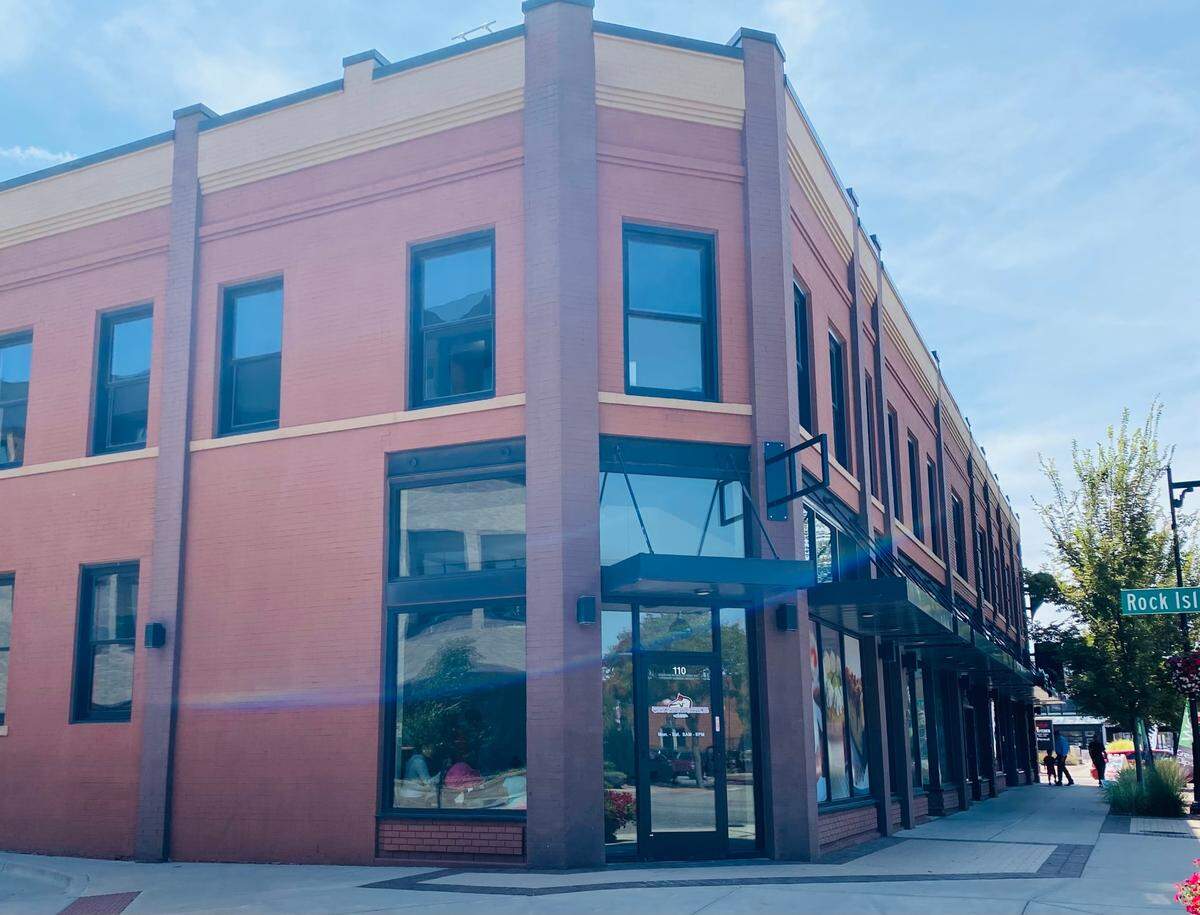 The old Scooter’s space at Douglas and Rock Island has a new tenant: Wichita Cheesecake Company.