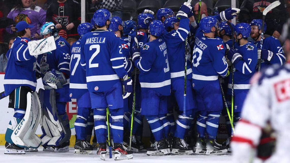 Road wins spark 5-game winning streak for Wichita Thunder to keep playoff hopes alive