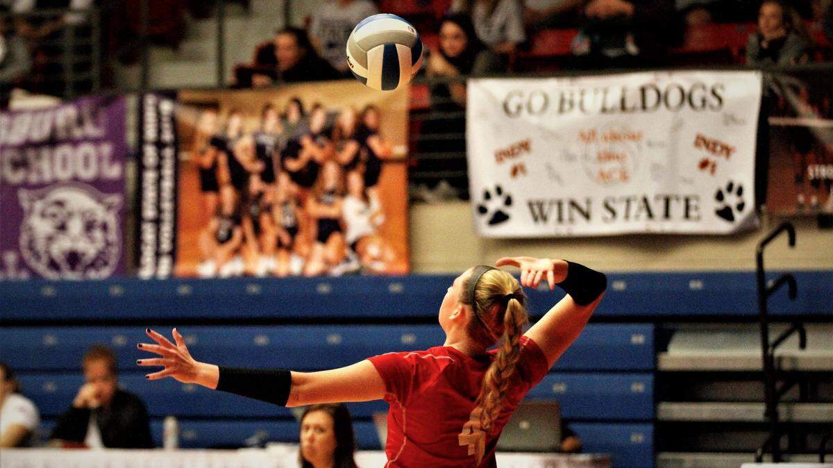 Rose Hill senior Gracie Van Driel serves during the Class 4A state volleyball tournament. (Oct. 26, 2018)