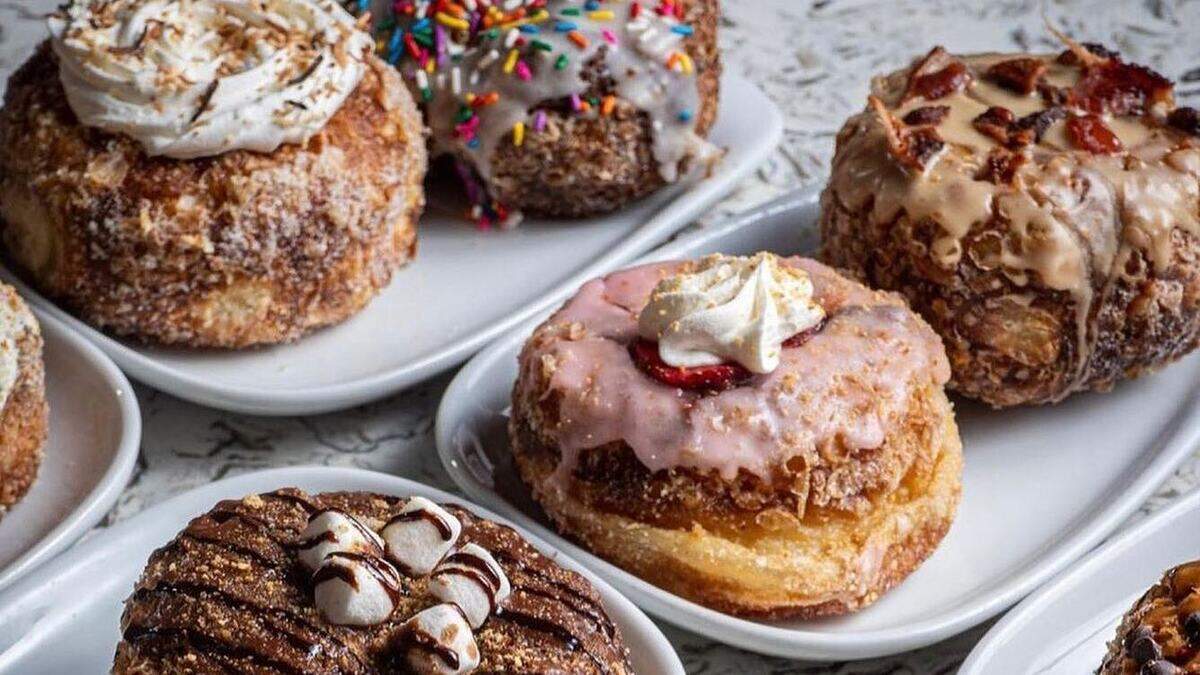 Who passed health checks in Wichita KS? Doughnut shops, pizza, burgers & more