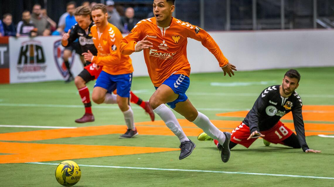 Wichita Wings drop first games of season, the first coming in heartbreaking fashion