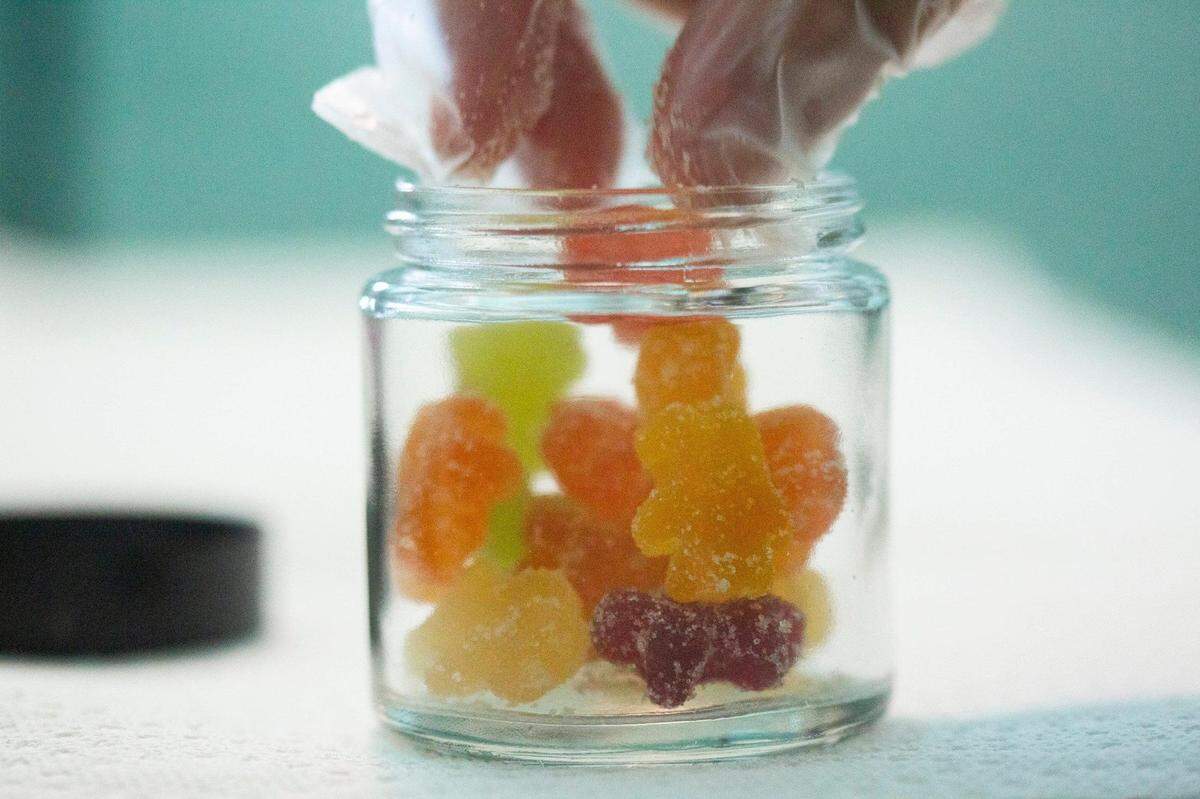 There are a variety of ways to ingest THC-infused products, including beverages and gummies.