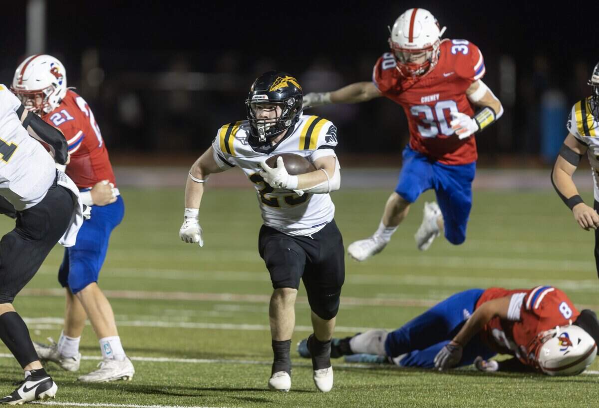 Andale survives Cheney in Kansas Class 3A football showdown | Wichita Eagle