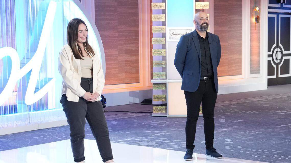 McKayla Stacey, a 16-year-old student at Andover Central High School in Kansas, will make her “American Idol” debut Sunday night. Her father, Phil Stacey, also competed on the show in 2007.