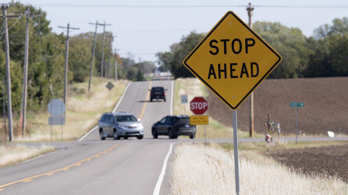 The intersection at 135th Street West and 29th Street North will be converted from a two-way to four-way stop after the Sedgwick County Commission approved the change Wednesday.