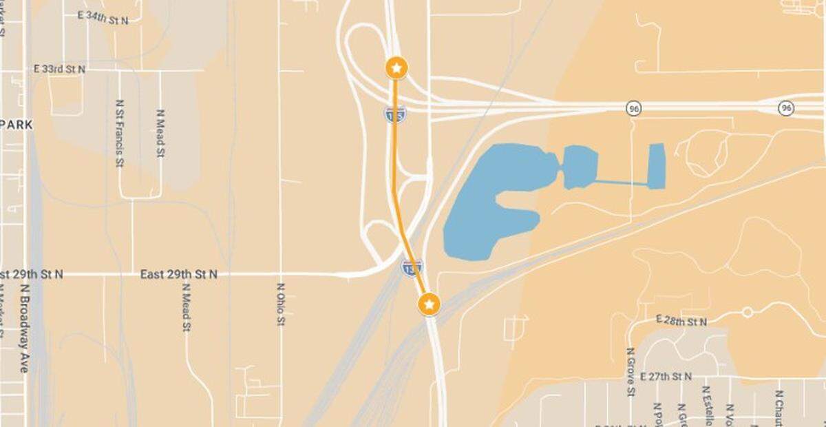 This map shows where northbound I-135 is reduced to one lane while crews assess damage to a bridge after a train derailment.