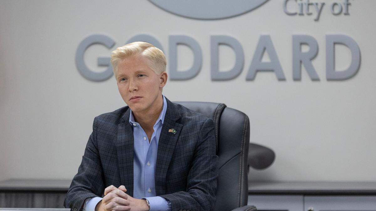 Hunter Larkin resigned as Goddard mayor last May after ethics questions were raised about his relationship with developers. Larkin was reinstalled as mayor last month after a shakeup on the Goddard City Council.