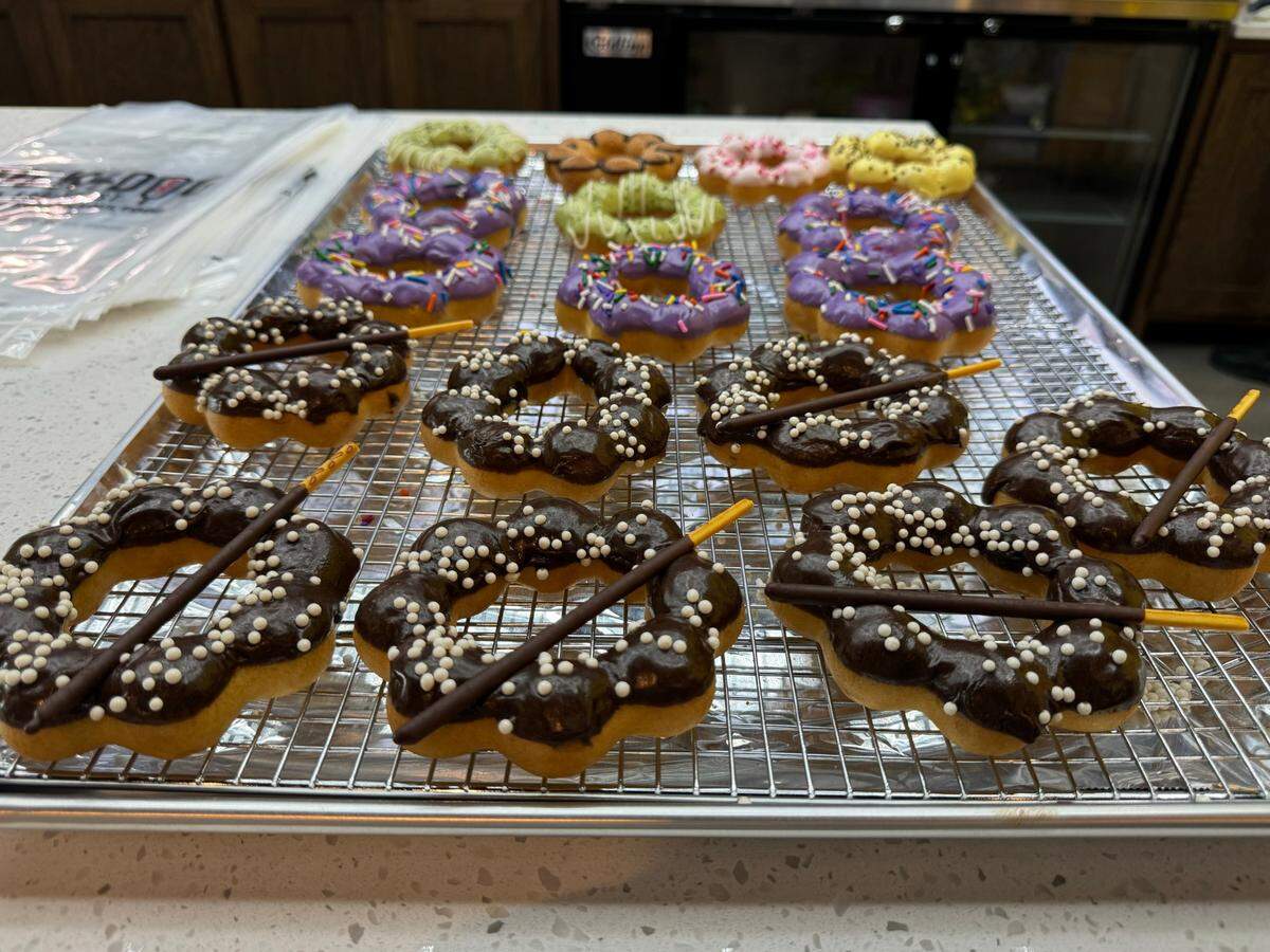 Oh K-Dog, which opens on Thursday in Eastgate Shopping Center, also serves mochi doughnuts.