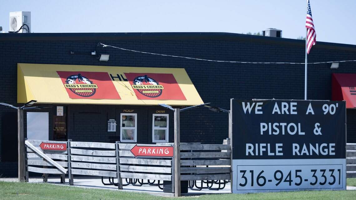 Fried chicken is out, barbecue is in at this south Wichita restaurant space