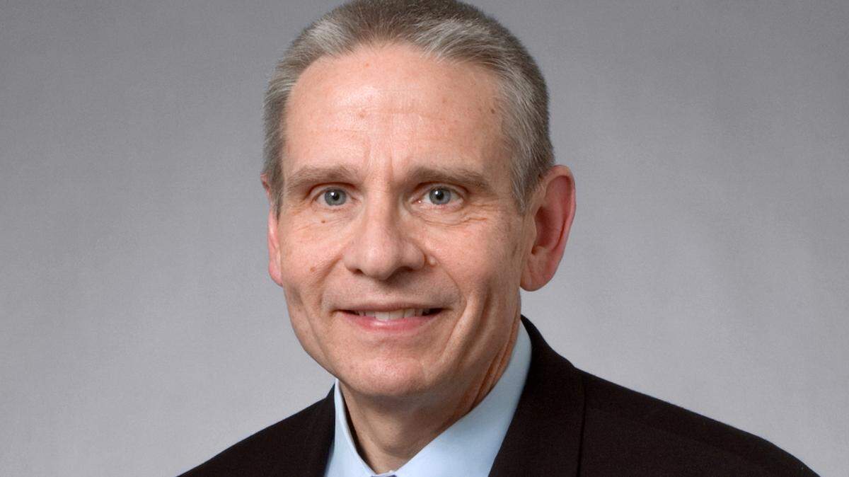 Mike Mullins has lead Ascension Via Christi since 2016 and is now leaving to lead a new healthcare system in West Virginia.