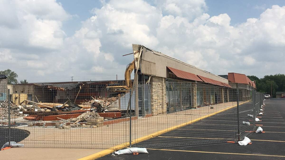Part of the Sweetbriar shopping center at 21st and Amidon is being demolished, which means the Aldi there will now be a freestanding store.