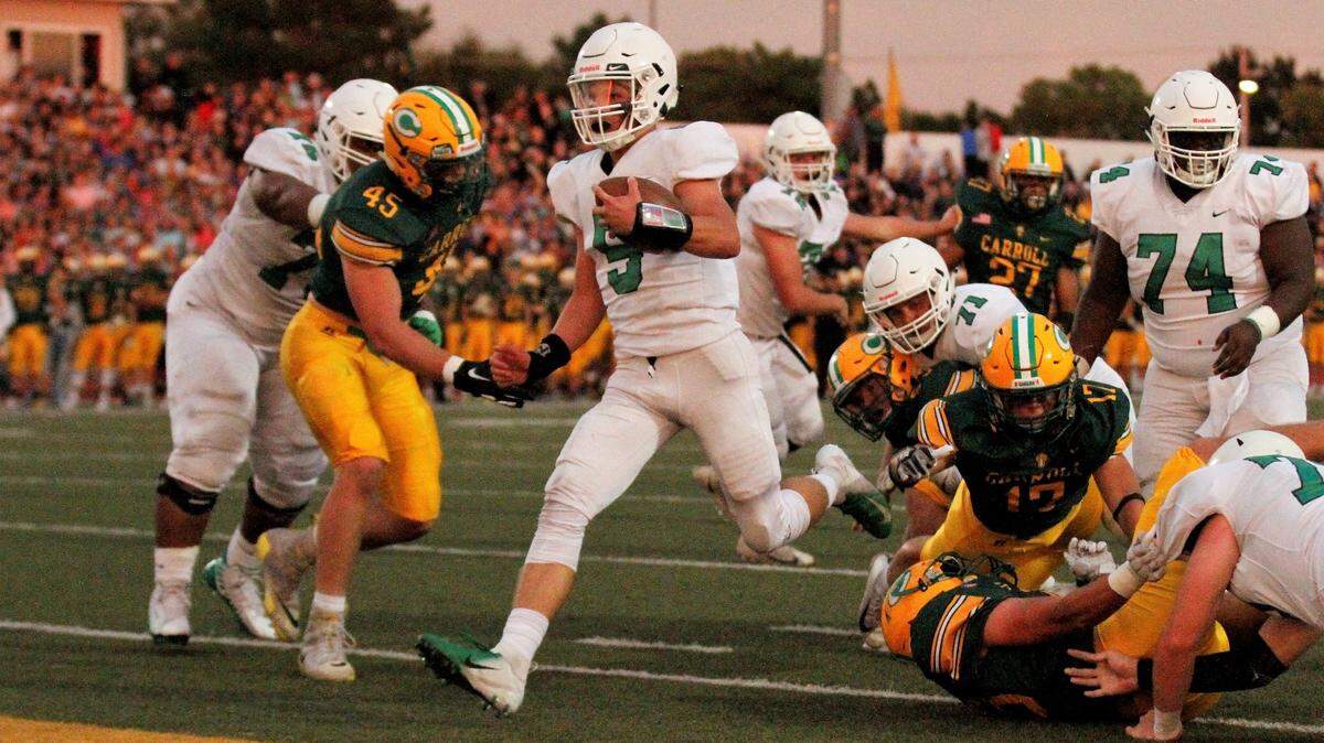 Derby senior Hunter Igo runs into the end zone in the Panthers’ 24-6 win at Bishop Carroll on Friday. (Sept. 21, 2018)
