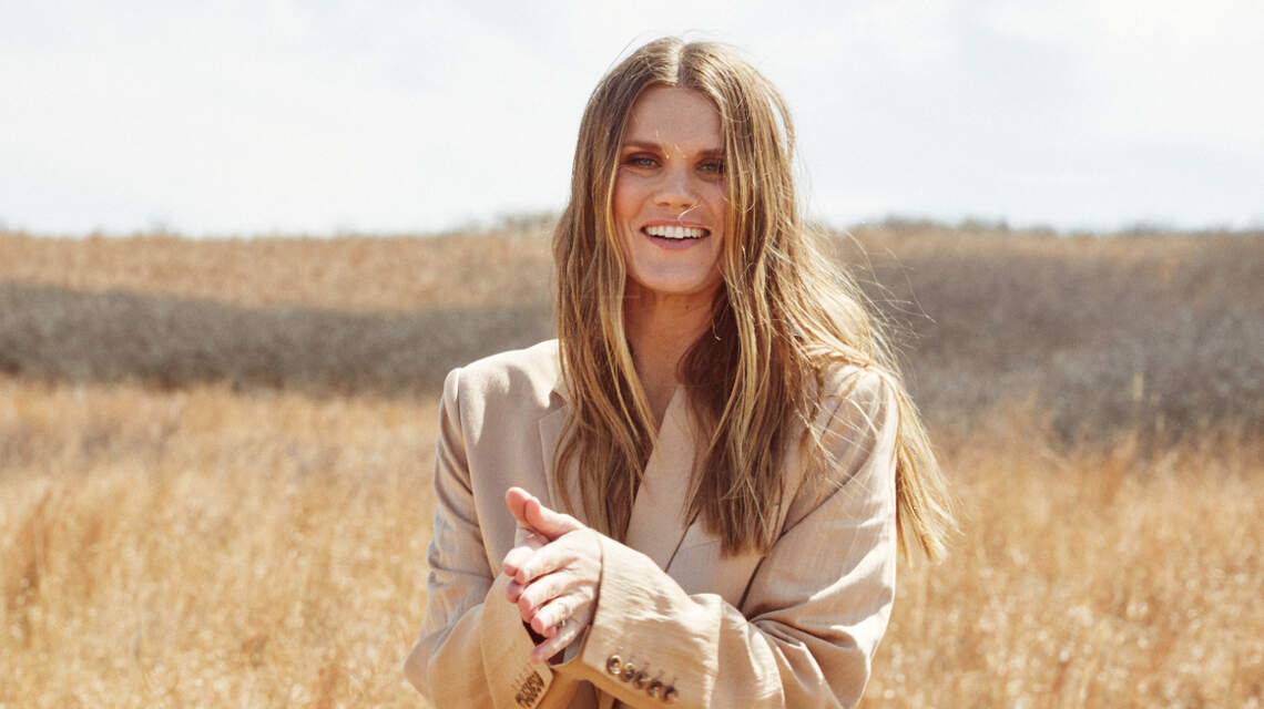 Kansas native who has written several No. 1 country songs is now taking the stage