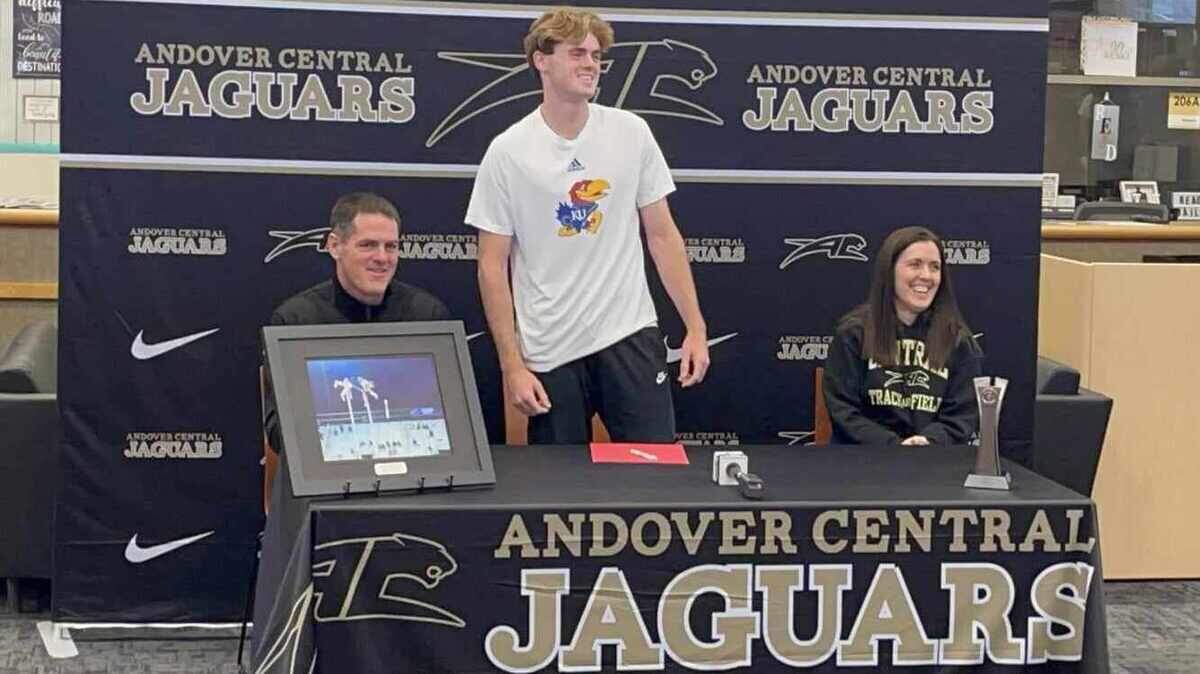 Where Wichita high school athletes signed for college sports | Wichita ...