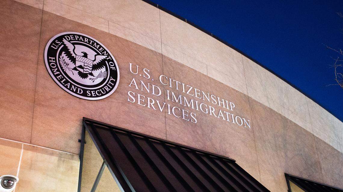 USCIS cambia cómo revisa casos migratorios: estos son los nuevos controles