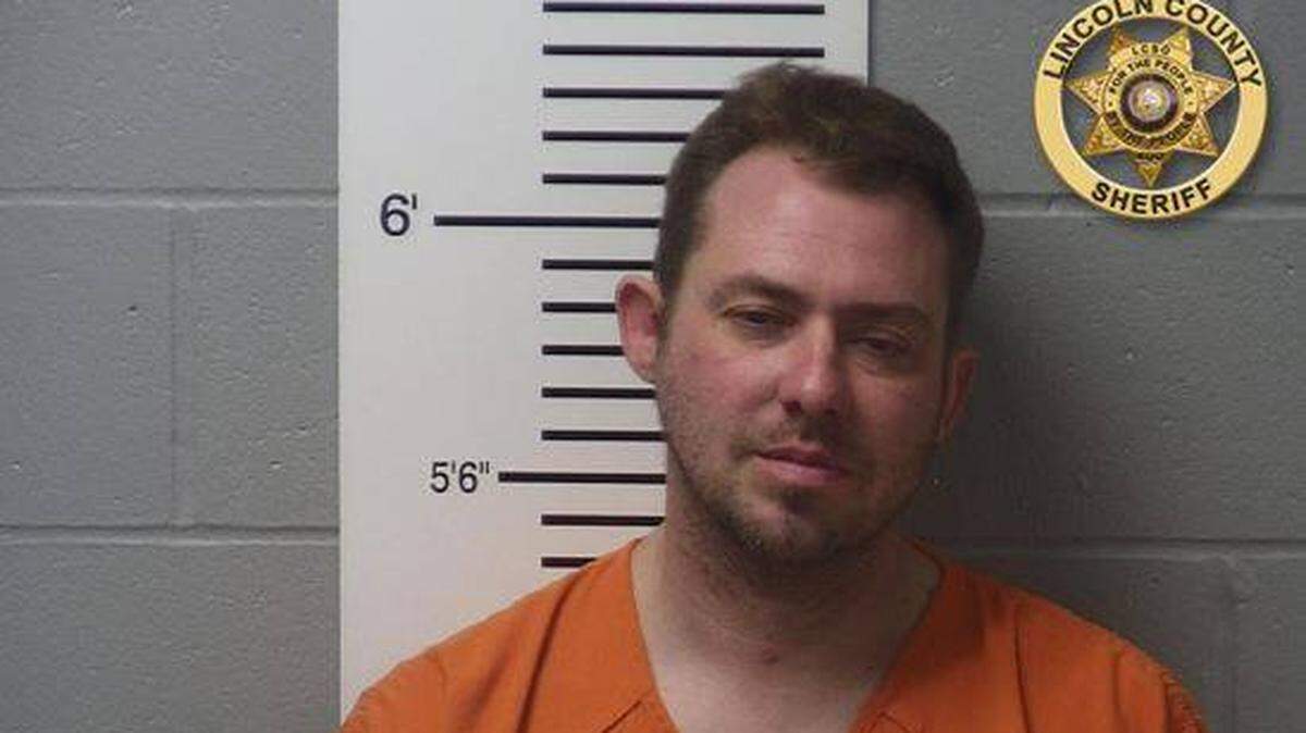 Timothy Howe, 34.