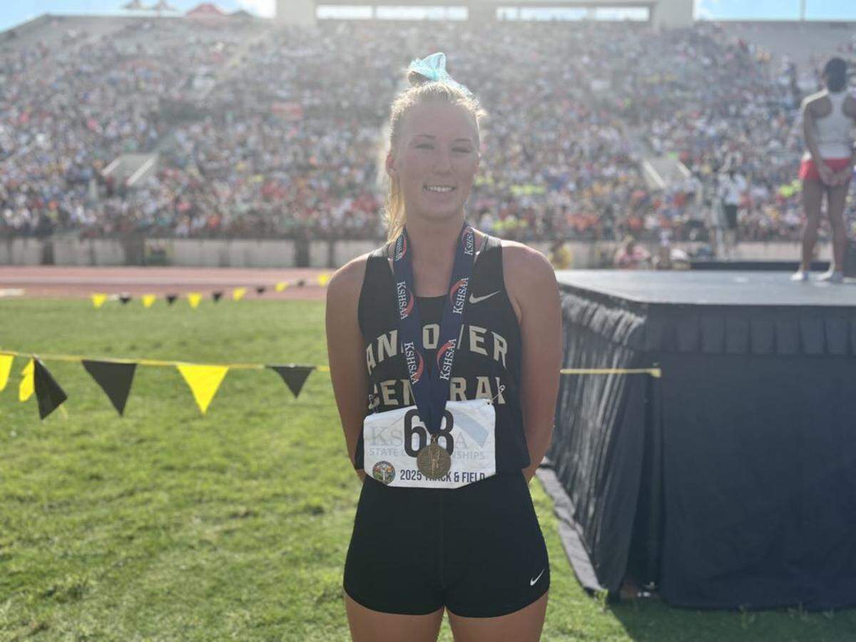 Andover Central’s Allison Saunders won a close race in the Class 5A 300-meter hurdles to become a state champion.