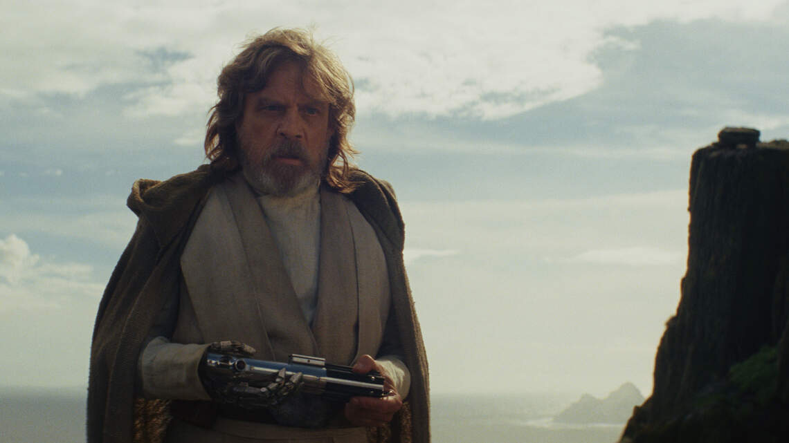 Exploring the extras on the 'Star Wars: The Last Jedi' Blu-ray