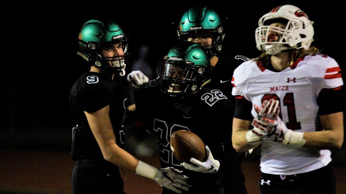 High school football: Here’s the complete schedule of this week’s playoff pairings