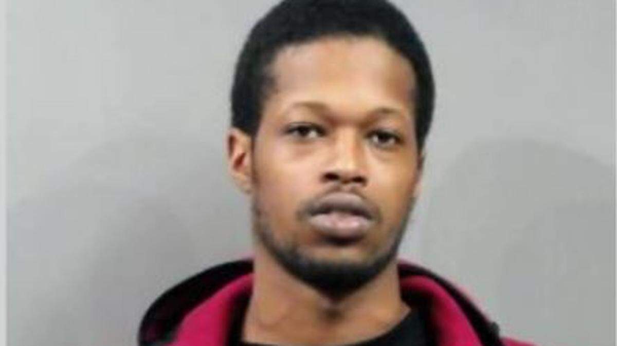 Deajuan Calvin Smith, at the time of his arrest