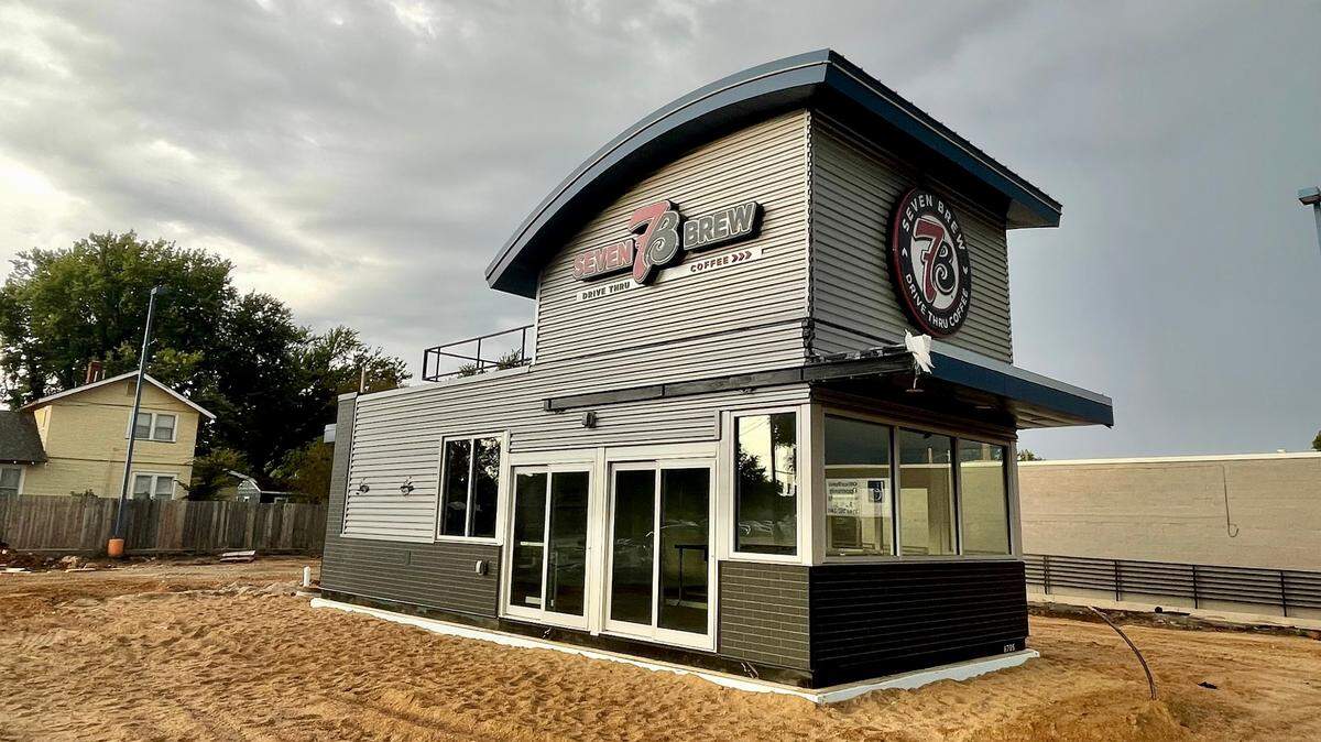 The building that will hold Wichita’s new 7 Brew coffee shop was dropped off intact on Thursday morning.