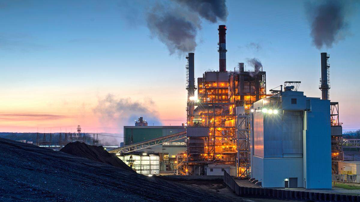 An Evergy coal-fired power plant is seen in Lawrence. The company is asking state regulators to charge its Kansas customers higher rates for electricity.