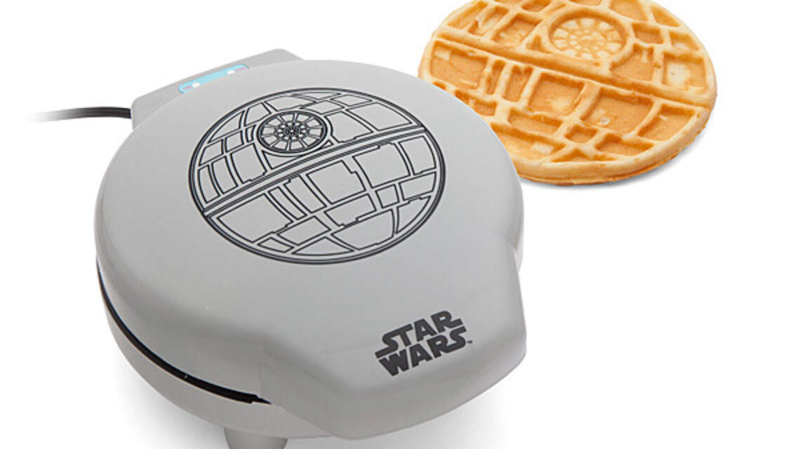 10 quirky gift ideas for movie fanatics