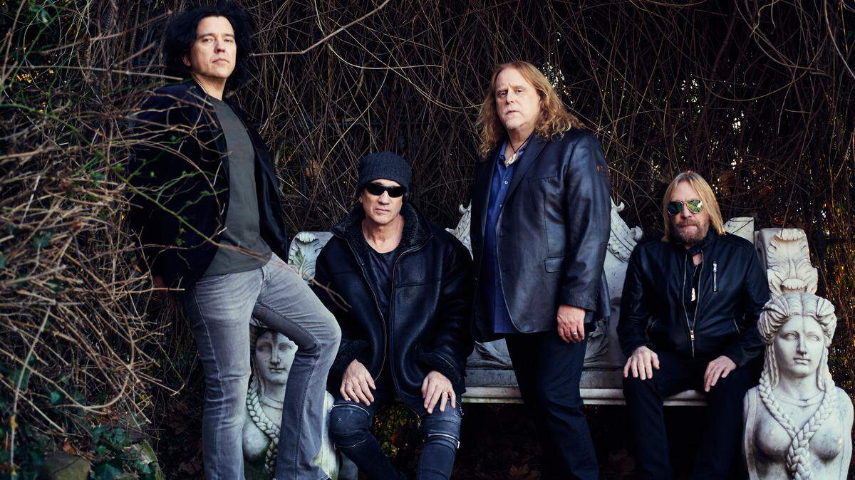 Gov't Mule will perform at Wave, Saturday, Aug. 17 