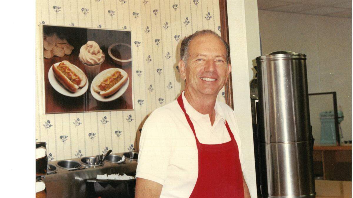 It was important to longtime NuWay owner Neal Stong to carry on the chain’s crumbly hamburger tradition, but his son, Chris Stong, revealed in a whisper that his father “was not very good at making NuWays.”