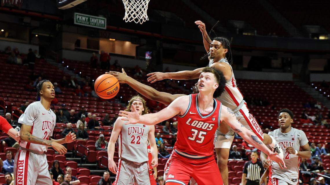 Kansas State’s newest basketball transfer is a 7-foot-1 center from New Mexico