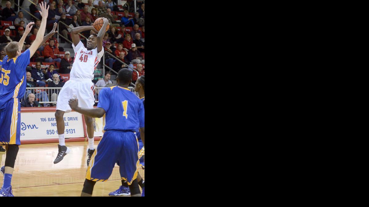 Tevin Glass (40) will join Wichita State after averaging 12 points and 5.8 rebounds last season at Northwest Florida State College.

