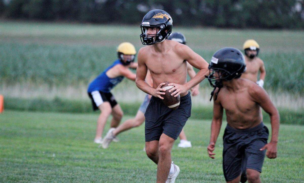 Andale’s Easton Hunter
