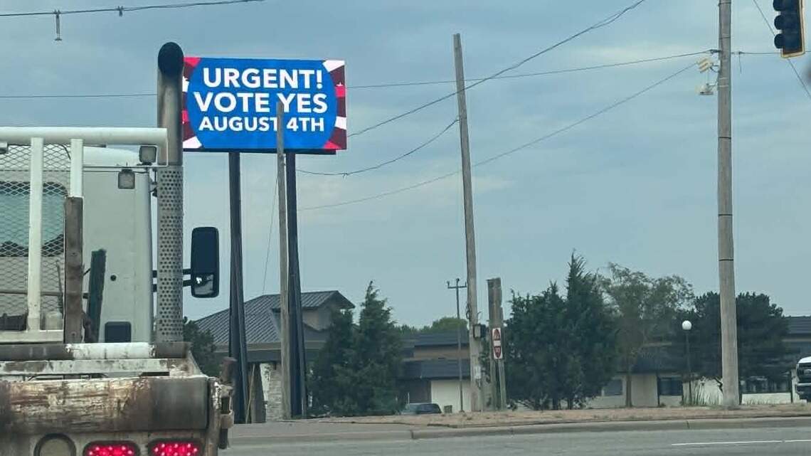 ‘Vote Yes’ digital sign taken down after complaints for being too close to polling site