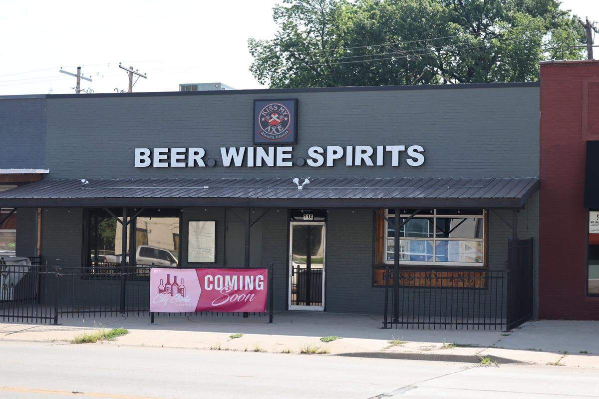 City Girlz Liquor will open on July 26 in the space in Old Town previously occupied by Kiss My Axe, an axe-throwing business.