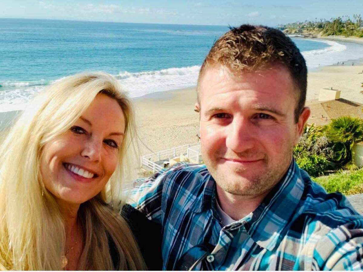 Thomas Doyle and his sister, Dawn Doyle-Phillips, pose for a photo when he visited her in California.