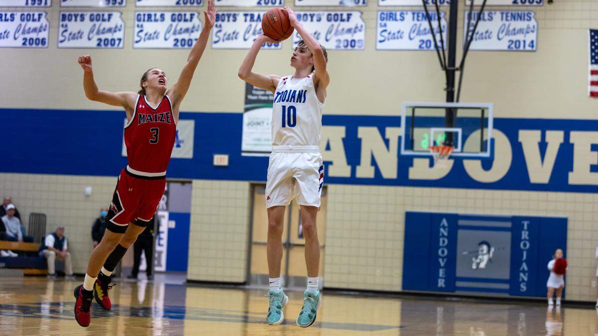 The Maize and Andover boys basketball teams both advanced to Class 5A sub-state championship games on Friday.