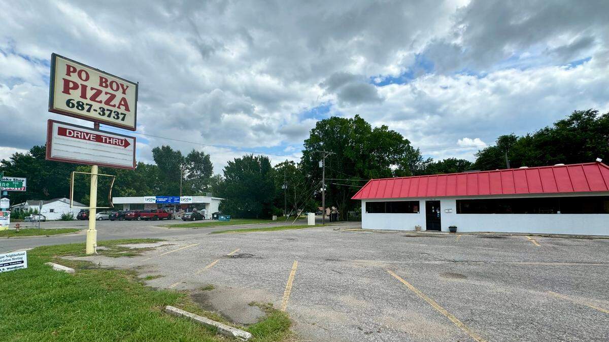 Po Boy Pizza will close at the end of business on Aug. 6. Between now and then, it will only sell food via carryout.