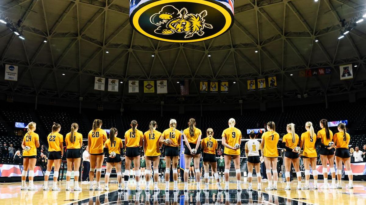 The Wichita State volleyball team saw its season end on Sunday night in the first round of the NIVC postseason tournament.